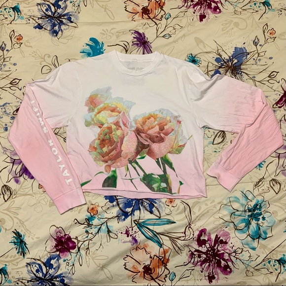 Taylor Swift Tops - Taylor Swift Lover Crop Top